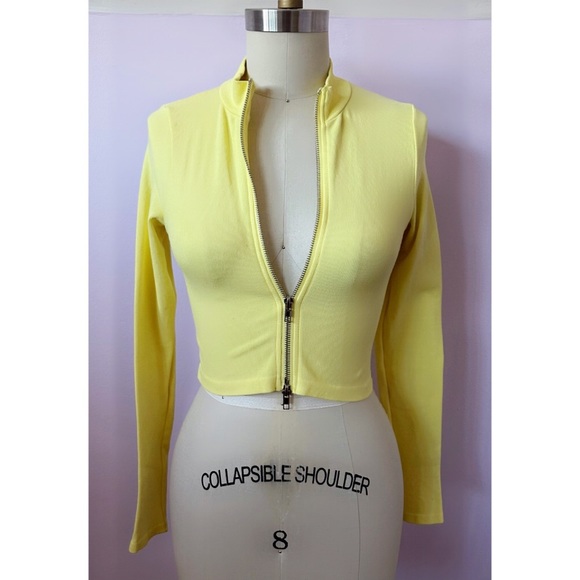 Fashion Nova Cropped Jacket - Picture 3 of 5